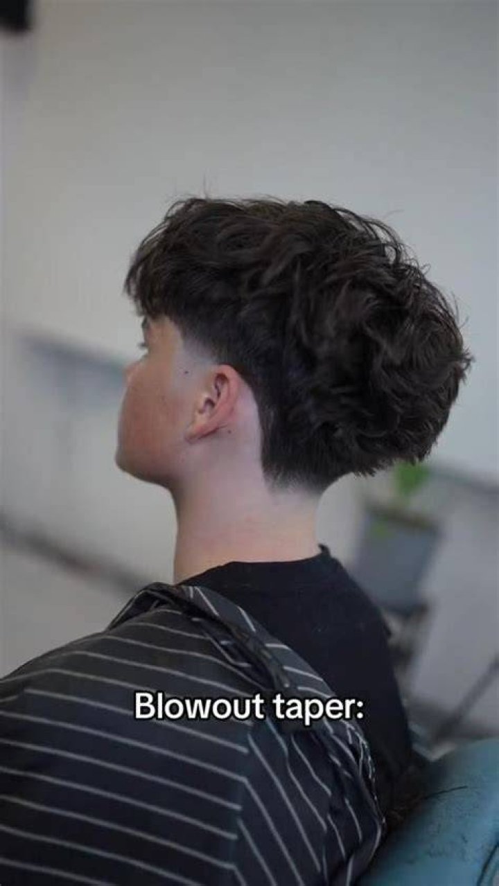 12 Best Taper Fade Blowout Haircuts for Men in 2024 Cool Men's Hair