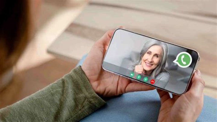 🥇 C&oacute;mo hacer una videollamada en FaceTime para iPhone