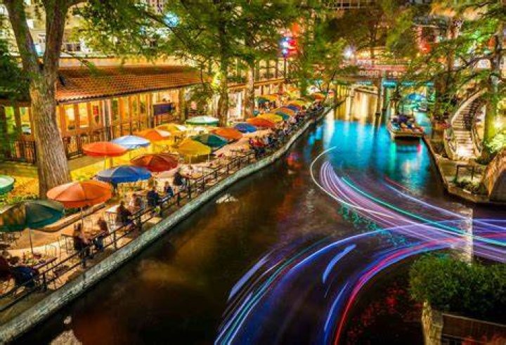 15 Popular San Antonio Hotels for Every Style & Budget