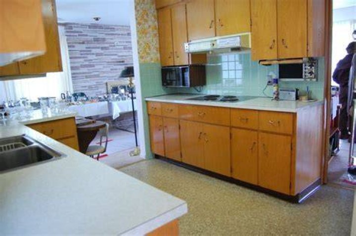 1964 split level time capsule great midcentury mailbox and kitchen