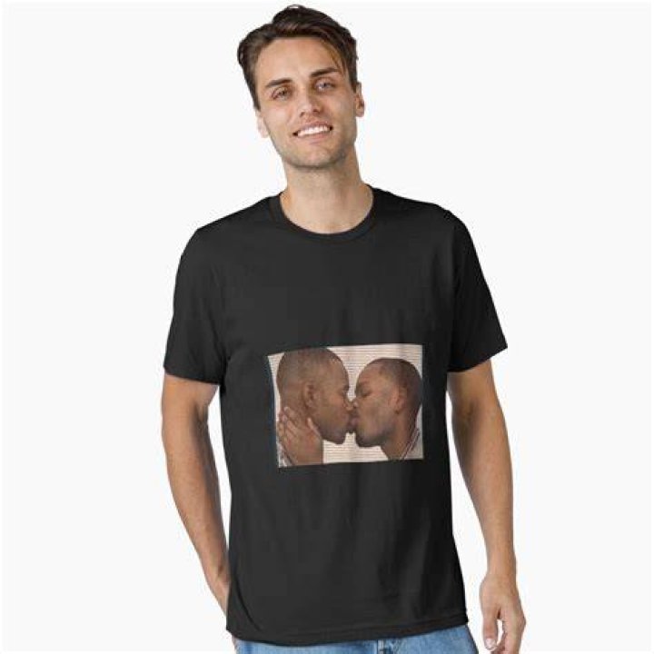 2 black gay men kissing meme petgasw