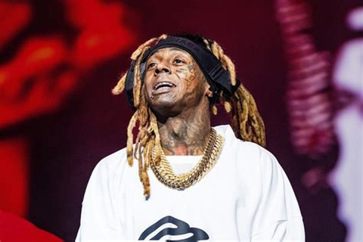 20 Photos Of Lil Wayne & His Famous Friends