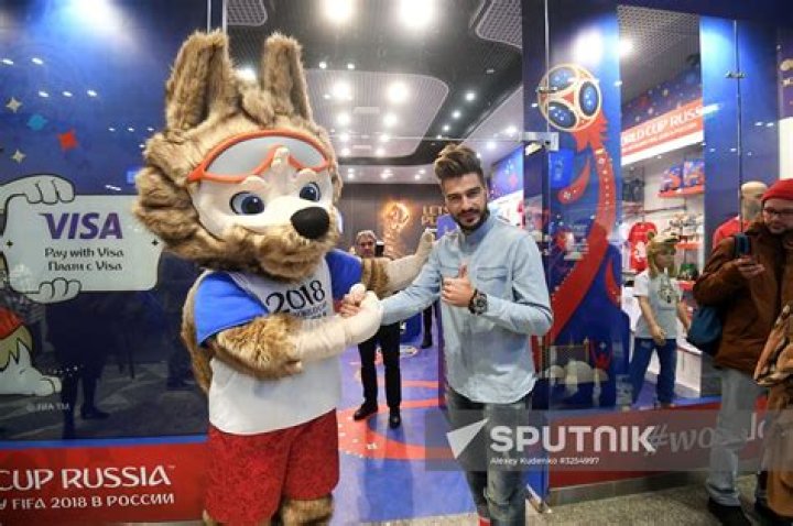 2018 Fifa world cup Store opens in Moscow Buy Tshirt, Balls online