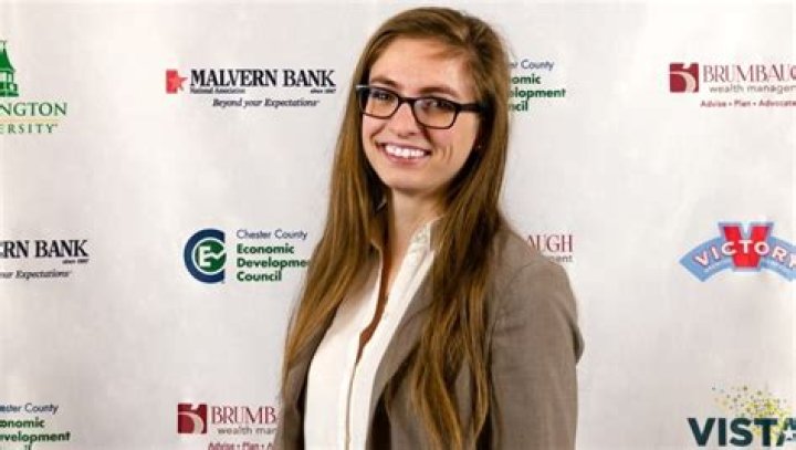 2021 VISTA Millennial Superstars Elizabeth Hopkins