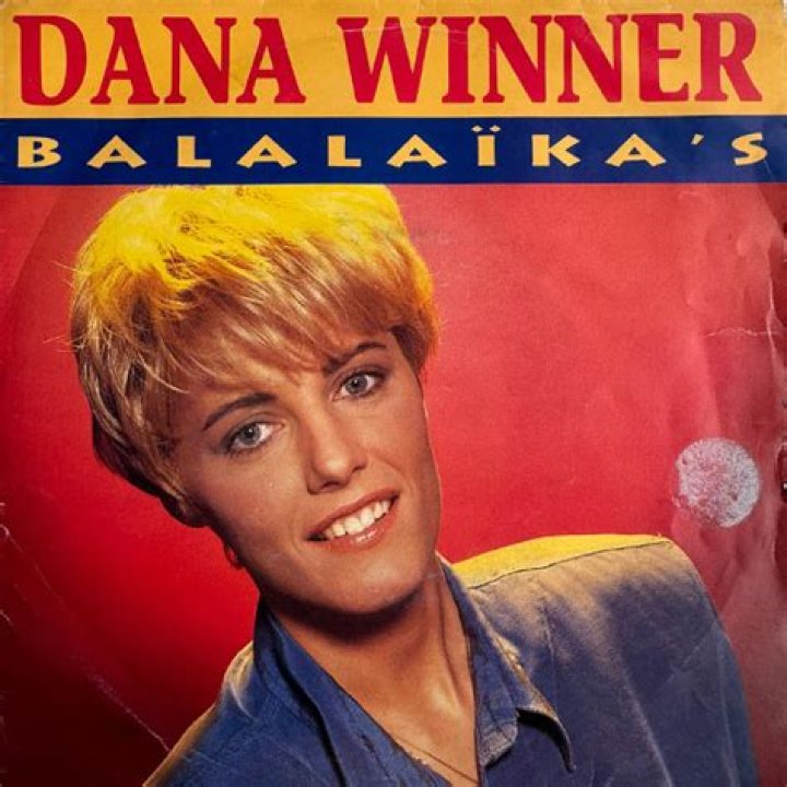 22 best Dana Winner images on Pinterest Hair cut, Pixies and Short