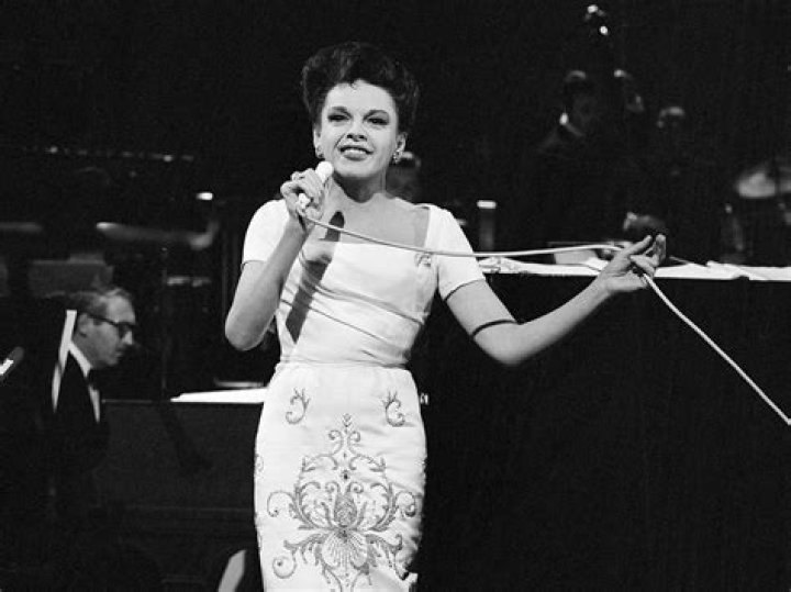 28 how old was judy garland when she had liza minnelli Ultimate Guide
