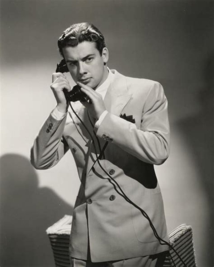 35 Handsome Portrait Photos of Rod Taylor in the 1950s and &rsquo;60s
