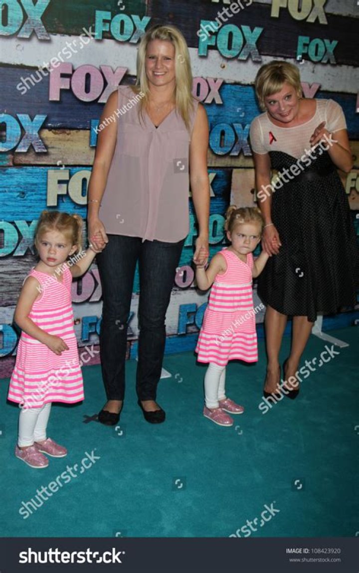 4 Martha Plimpton Cregut Twins Their Mother Images, Stock Photos
