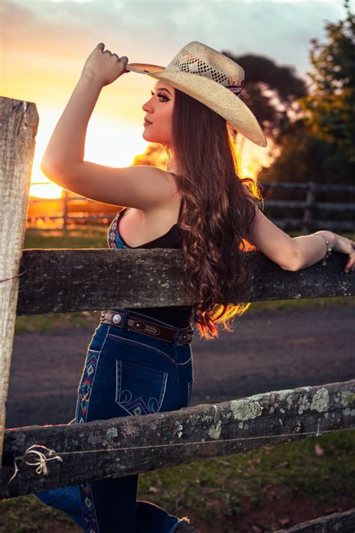 408 curtidas, 13 coment&aacute;rios Emily Unkles (emunks4) no Instagram