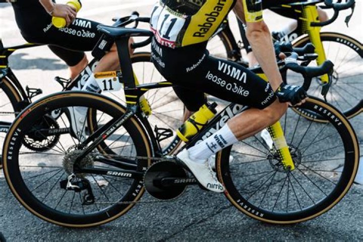A closer look at Jonas Vingegaard's Tour de France winning Cervelo S5