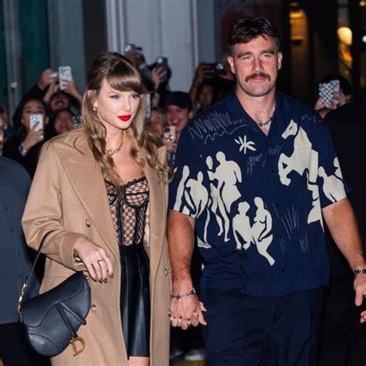 A Home Near Taylor Swift&rsquo;s R.I. Mansion Is On The Market For 18.9