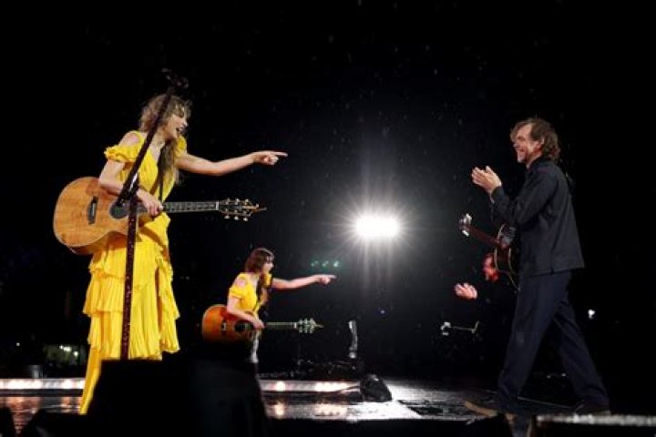 Aaron Dessner Surprise Performances at the Eras Tour Taylor Swift