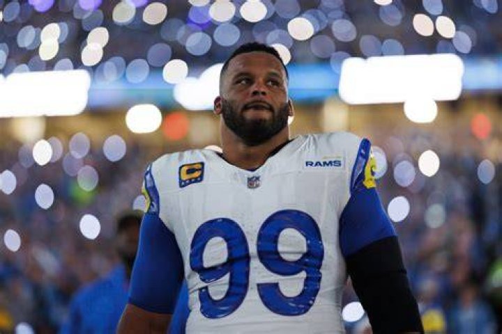 Aaron Donald's Wife Possibly Starts New Trend After Getting SB Ring