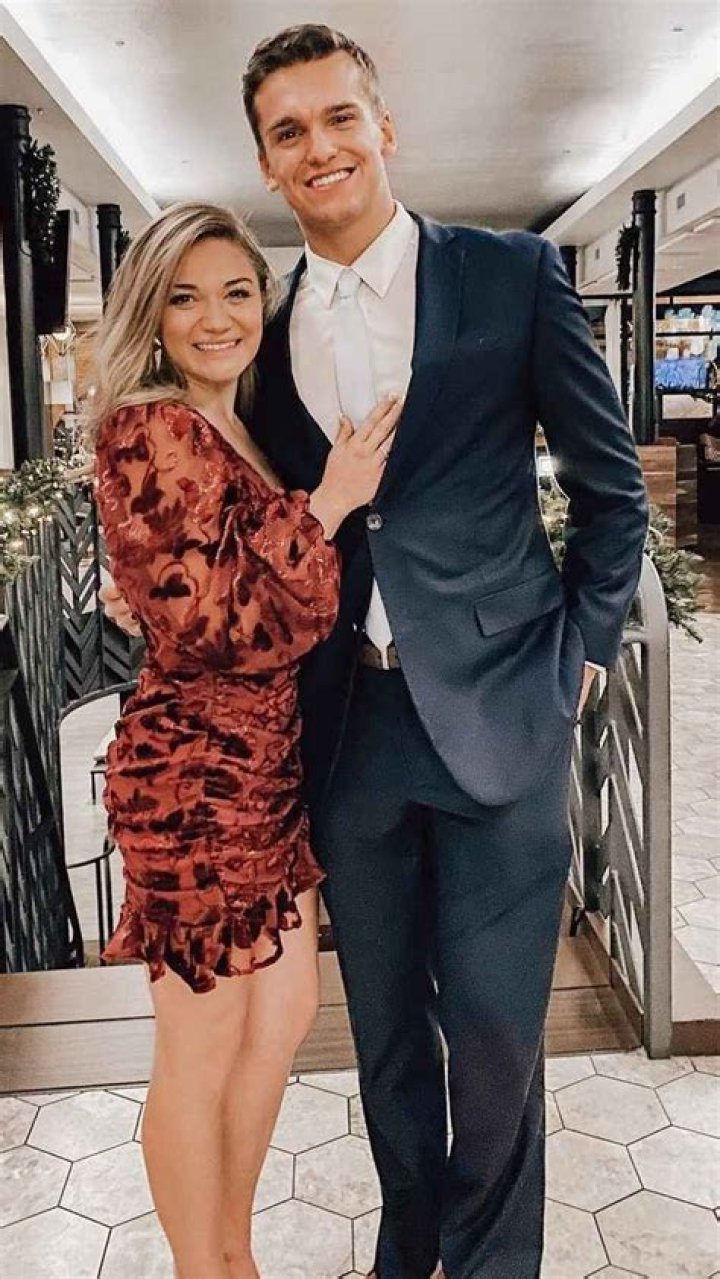 Abby Howard (Tiktok Star) Wiki, Biography, Age, Boyfriend, Family
