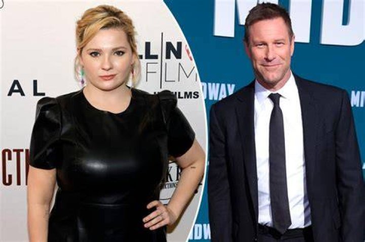 Abigail Breslin Accused Aaron Eckhart of 'Aggressive and Demeaning