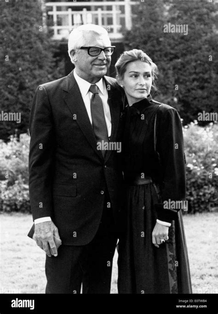 Actor Cary Grant with wife Barbara Harris Stock Photo, Royalty Free