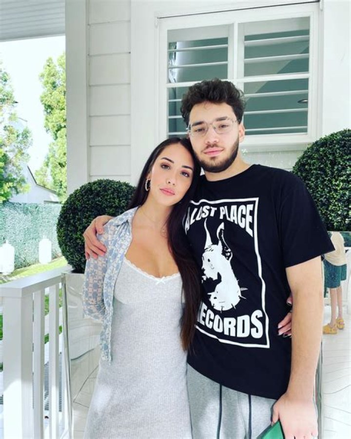 Adin Ross Bio, Facts, Family Life of the Twitch Star