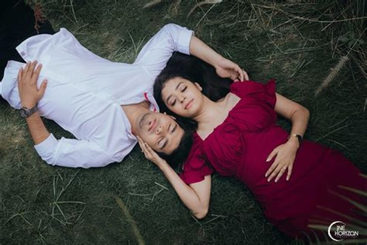 Adorable Couples Photo Shoots