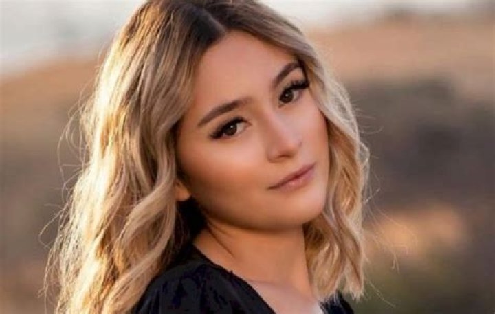 Age And Insights Of Nathaly Cuevas