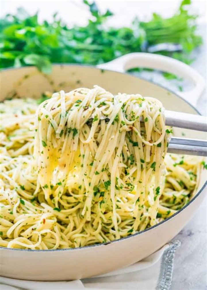 aglio olio oppskrift