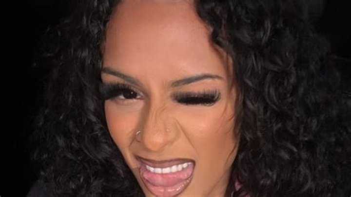 Ahna Mac reveal she happened to have face injury!