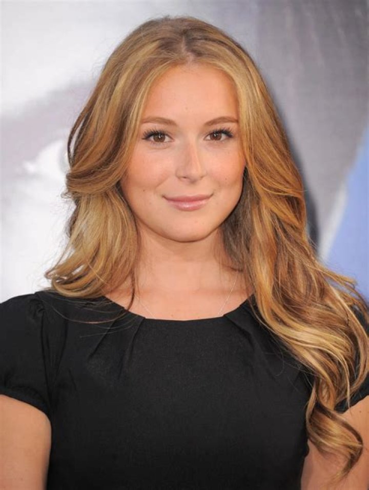 Alexa PenaVega (Actress) Wiki, Bio, Height, Weight, Age, Husband