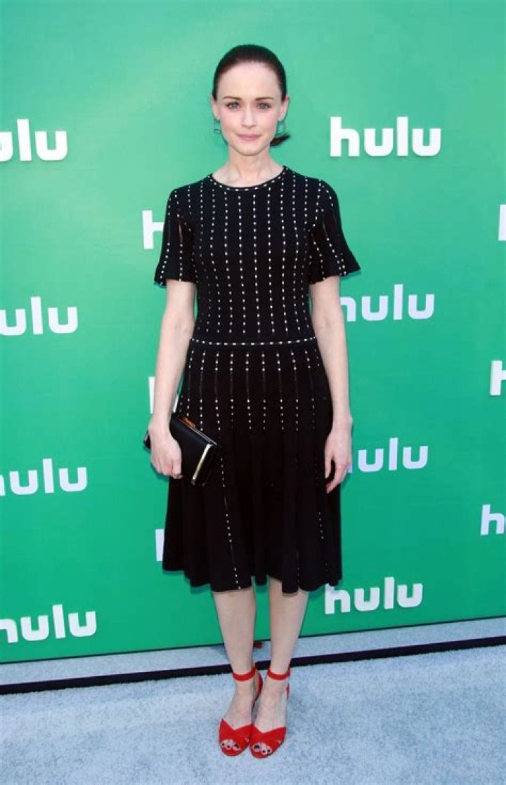 Alexis Bledel Hulu Upfront Presentation in NY 05/02/2018 &bull; CelebMafia