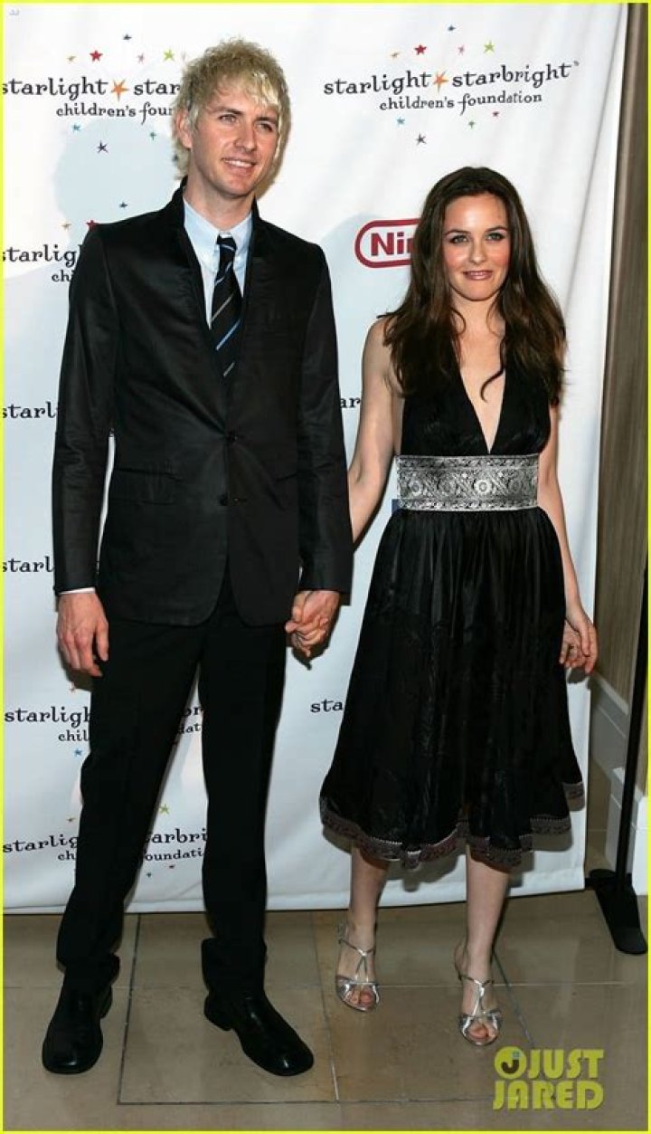 Alicia Silverstone, Christopher Jarecki Split After 20 Years Us Weekly
