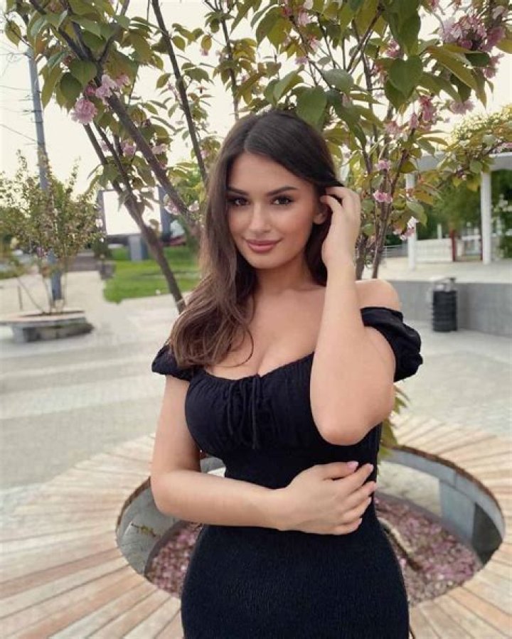 Alina Sabirova Bio, Age, Height Models Biography EroFound