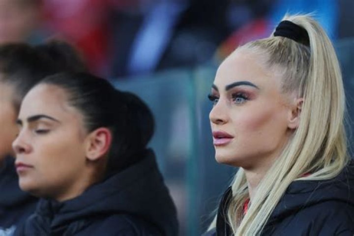 Alisha Lehmann The Swiss attacker and social media superstar lighting