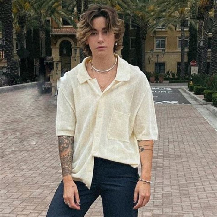 Alissa Carrington (Tiktok Star) Wiki, Biography, Age, Boyfriend, Family