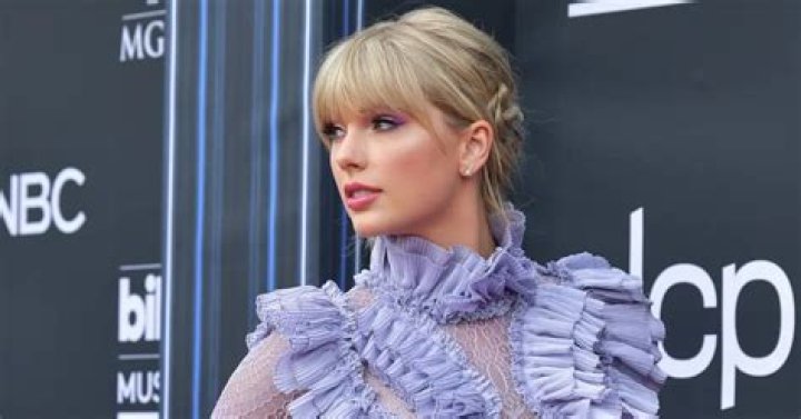 All about celebrity Taylor Clift! Watch list of Movies online Street