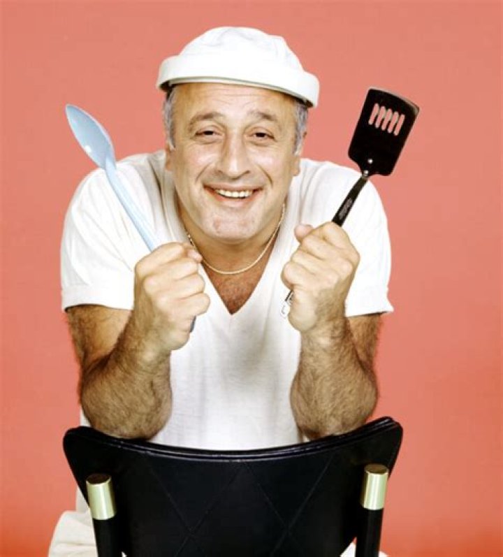 All about celebrity Vic Tayback! Birthday 6 January 1930, New York
