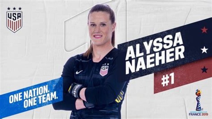 Alyssa Naeher Usa soccer team, Soccer city, Becky sauerbrunn