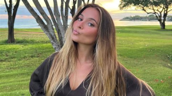 amara riva's Amazon Page