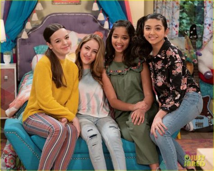 AMELIA WRAY, RUTH RIGHI, KAYLIN HAYMAN, JADAH MARIE JOHNSON, MILO