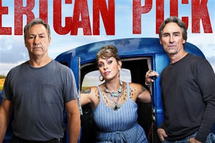 American Pickers&rsquo; Mike Wolfe shares rare pic of daughter Charlie, 10