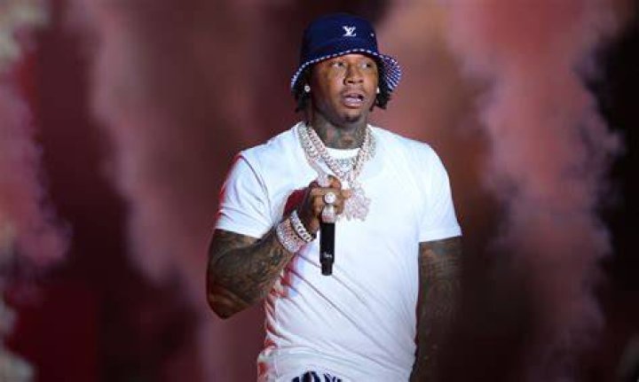 American Rapper Moneybagg Yo Age, Height, Weight, Net Worth 2020