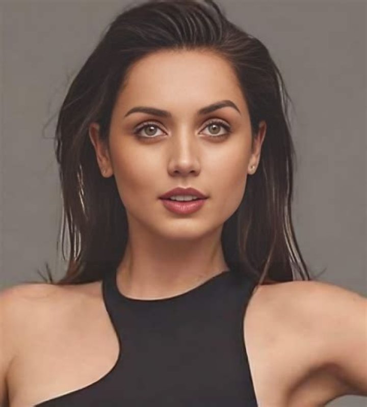 Ana de Armas (Actress) Wiki, Bio, Age, Height, Weight, Boyfriend