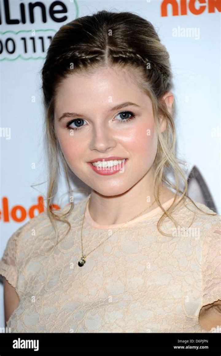 Ana Maria Mulvoy Ten1 The House of Anubis Photo (31189823) Fanpop