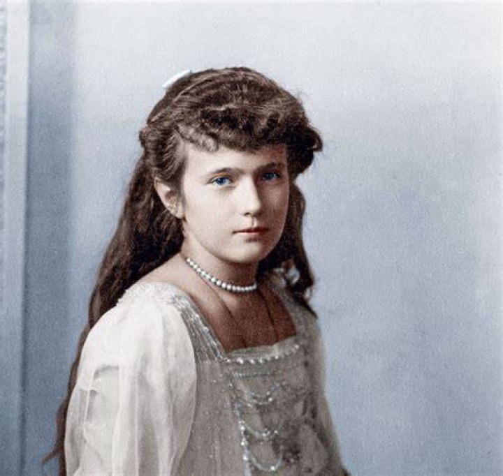 Anastasia Biography, Pretenders, & Facts Britannica