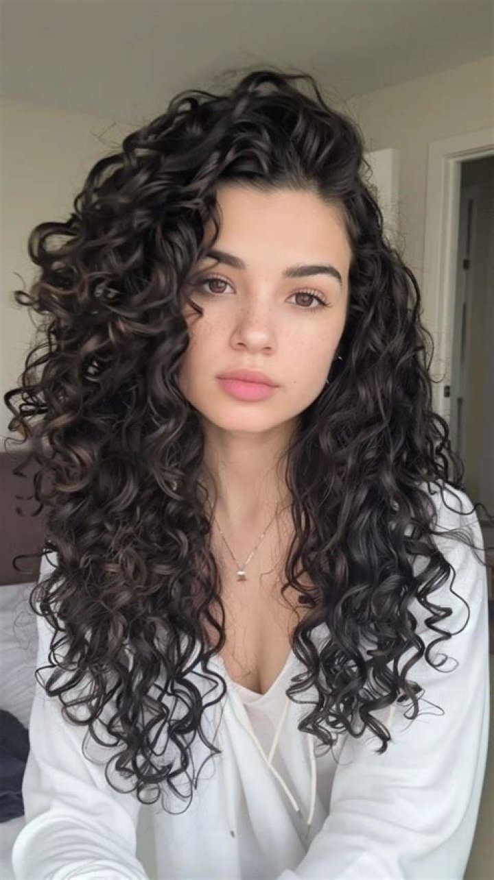 angelicatlol Beautiful curly hair, Cool hair color, Aesthetic hair