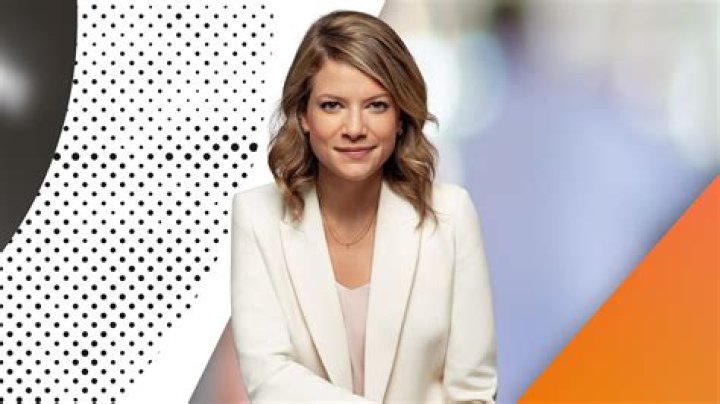 Animatrice Pr&eacute;sentatrice TV Journaliste Jennifer hassanSmith