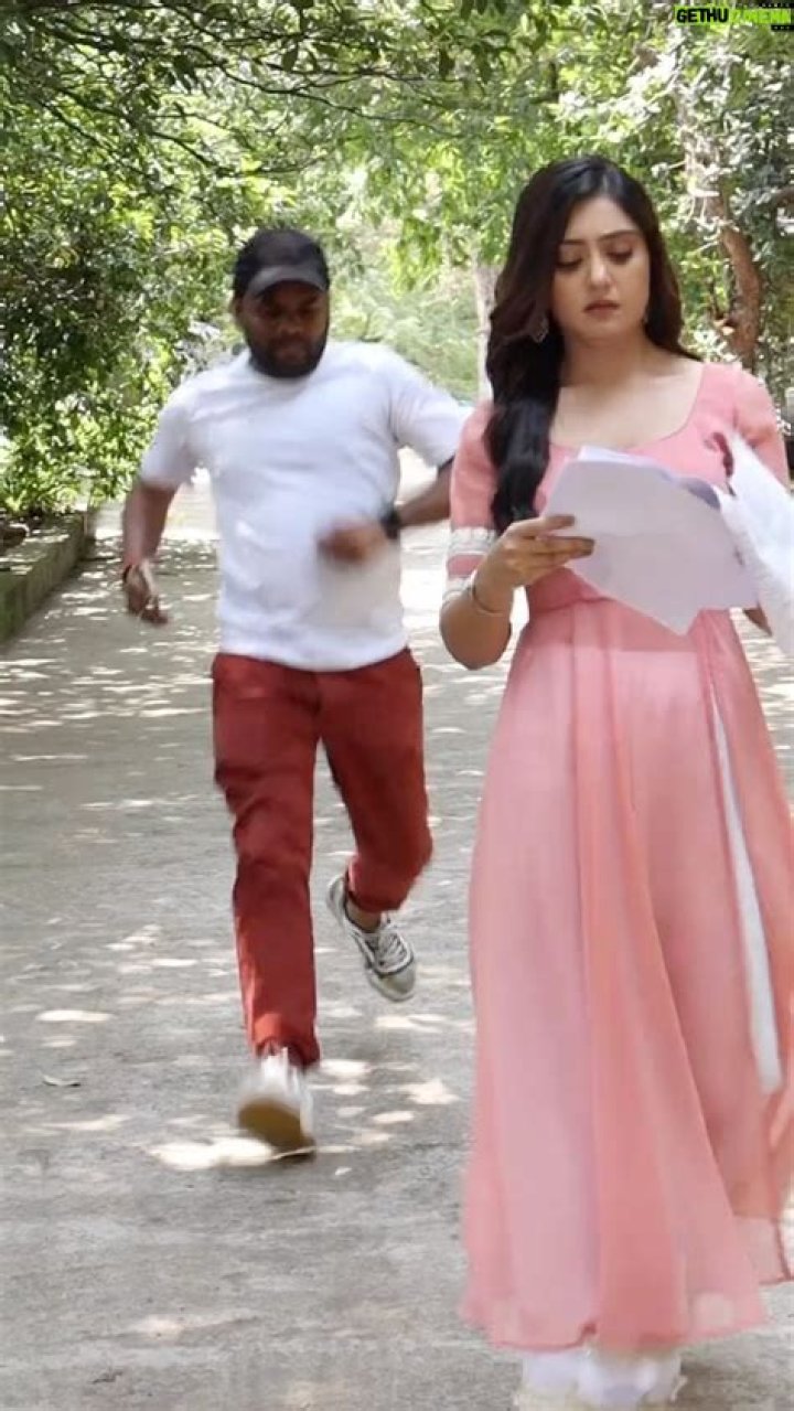 Anjali Tatrari Instagram Rakhi is a MOOD 🤣🤣🤣 funny meme 