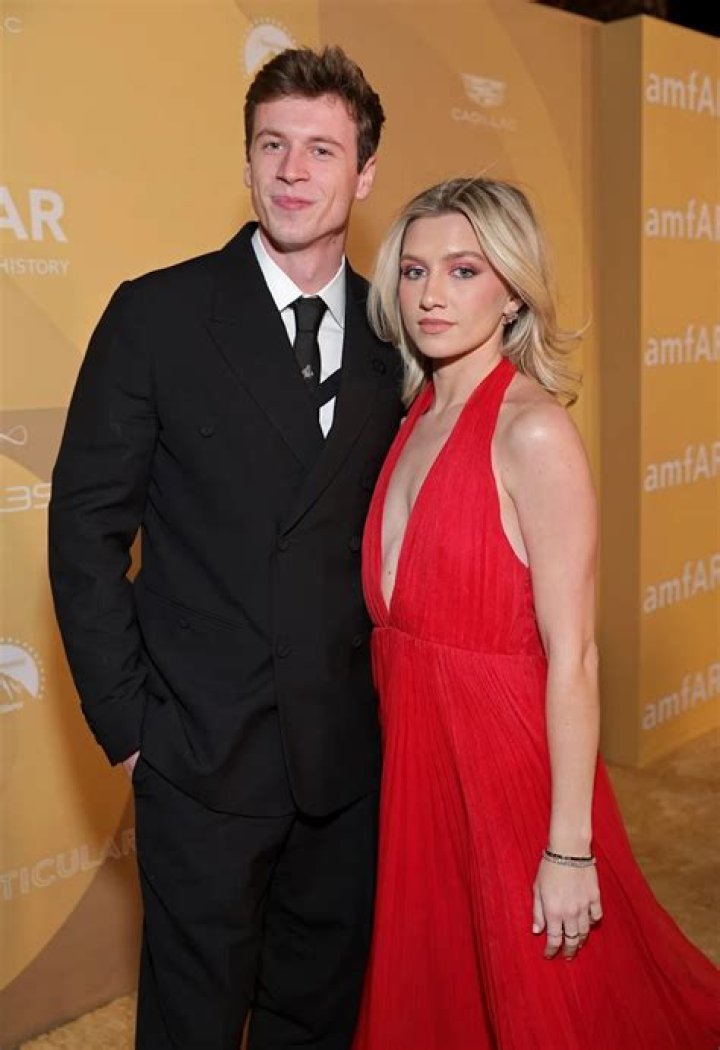 Anna Sitar and Josh 'Bru' Brubaker Share Couple's TikTok Challenge Video