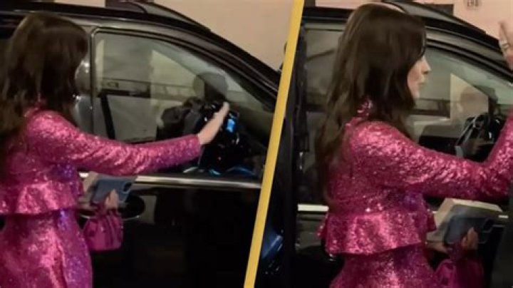 Anne Hathaway&rsquo;s behavior slammed as &lsquo;rude&rsquo; as footage of her calming