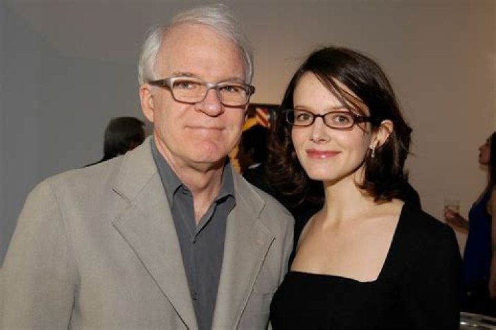 Anne Stringfield's Age, Bio, Career, Net Worth, Steve Martin's Wife