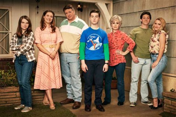 Annie Potts's Impressive Salary For "Young Sheldon"