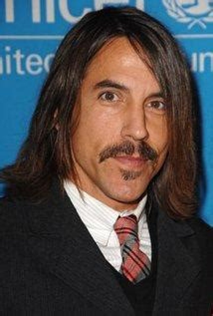 Anthony Kiedis Biography Childhood, Life Achievements & Timeline