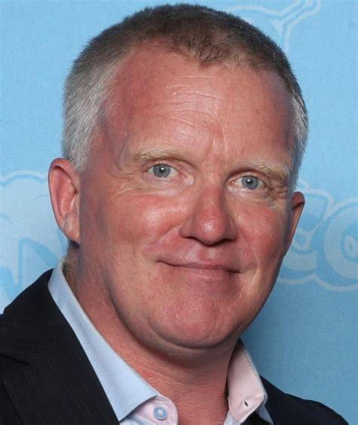 Anthony Michael Hall Movies, Bio and Lists on MUBI
